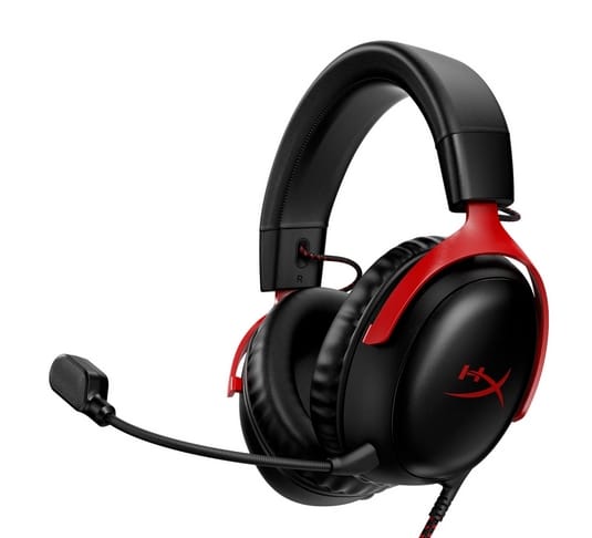 I Didn’t Expect Much… Then the HyperX Cloud III Blew Me Away